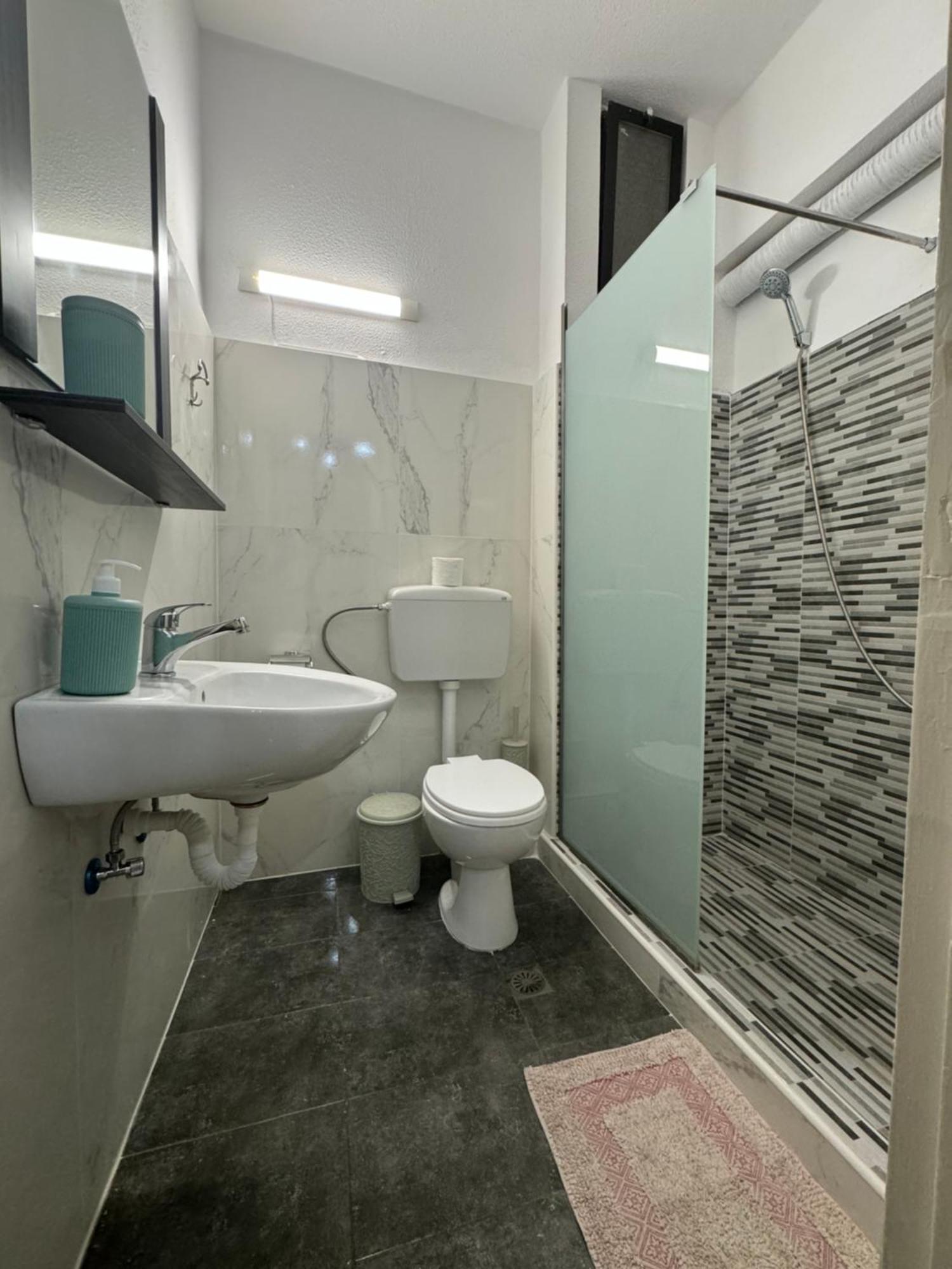 Prestige Holiday Apartments 科斯镇 外观 照片
