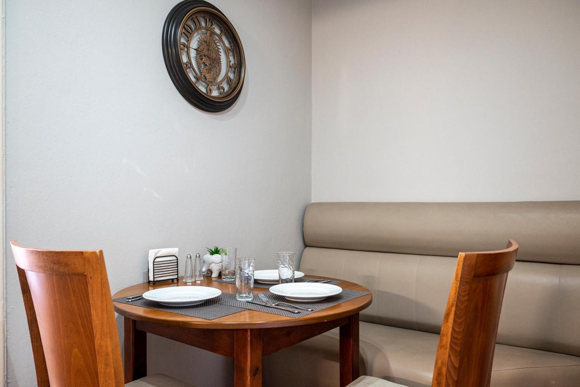 Prestige Holiday Apartments 科斯镇 外观 照片